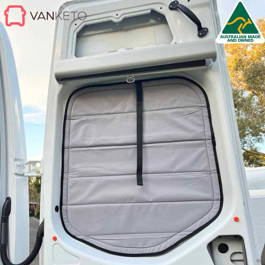 Laden Sie das Bild in Galerie -Viewer, Jayco All-Terrain Campervan Rear Doors (pair) Window Cover
